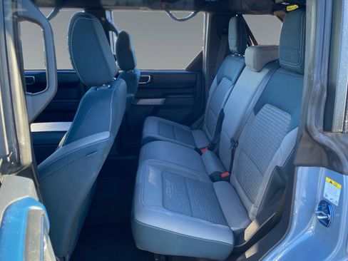 Used 2023 Ford Bronco Outer Banks image 13