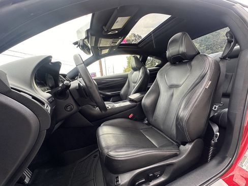 Used 2018 INFINITI Q60 Red Sport 400 w/ Sensory Package 3.0T Sport image 6