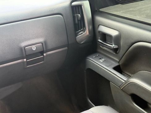 Used 2015 Chevrolet Silverado 1500 LT AWD/4WD image 12