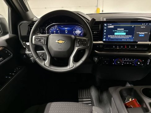 New 2026 Chevrolet Silverado 1500 LT AWD/4WD image 11