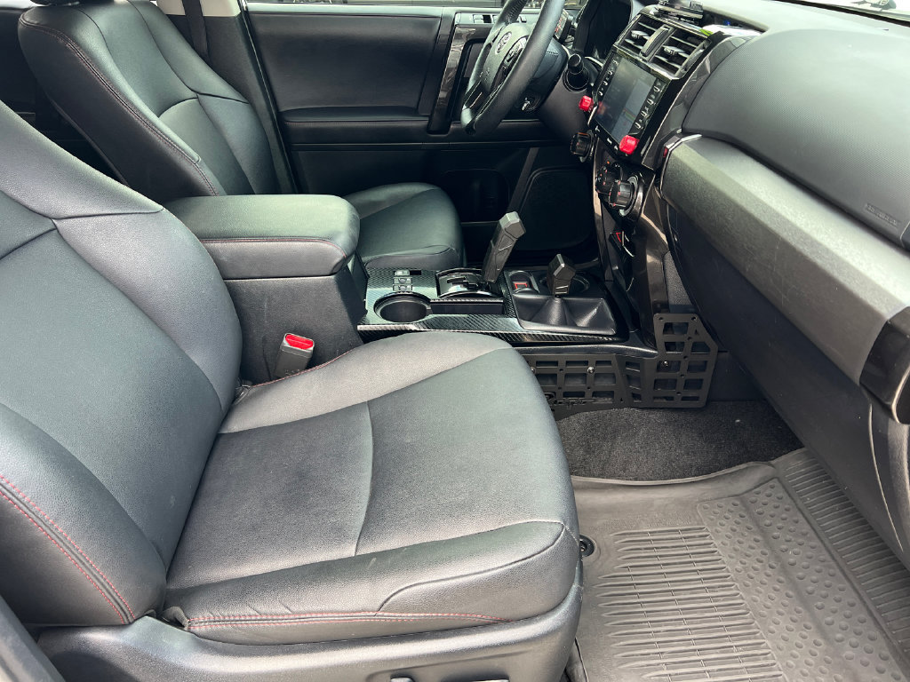 Used 2022 Toyota 4Runner TRD Off-Road Premium AWD/4WD image 7