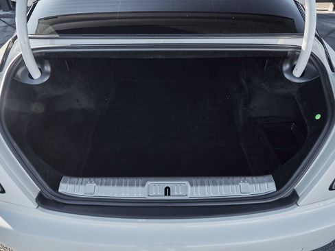 Used 2015 Rolls-Royce Wraith image 19