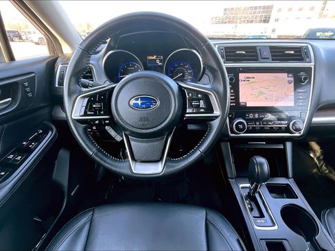 Used 2018 Subaru Outback 2.5i Limited image 5