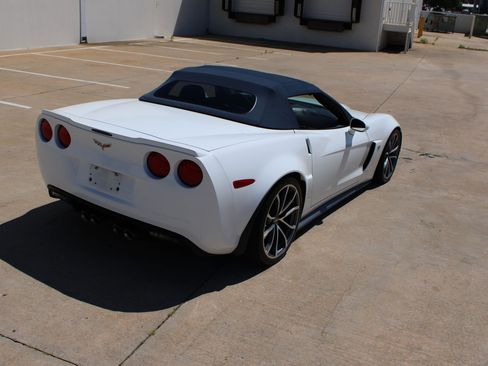 Used 2013 Chevrolet Corvette 427 w/ 1SC Preferred Equipment Group RWD image 32