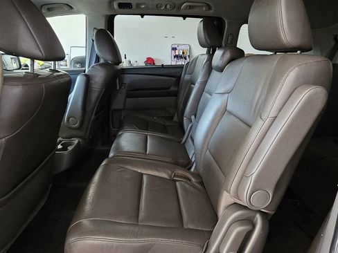 Used 2011 Honda Odyssey EX-L image 17