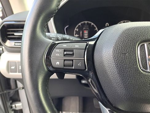 Used 2023 Honda Pilot EX-L image 19