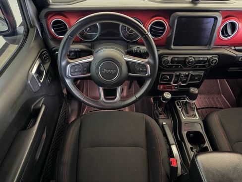 Used 2018 Jeep Wrangler Unlimited Rubicon AWD/4WD image 24