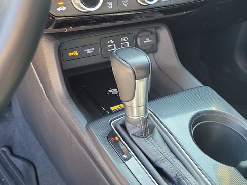 Used 2022 Honda Civic Touring image 27