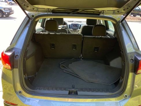 Used 2024 Chevrolet Equinox LS w/ Driver Confidence II Package FWD image 29