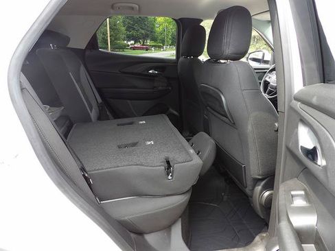 Used 2023 Chevrolet TrailBlazer LT w/ Convenience Package AWD/4WD image 34