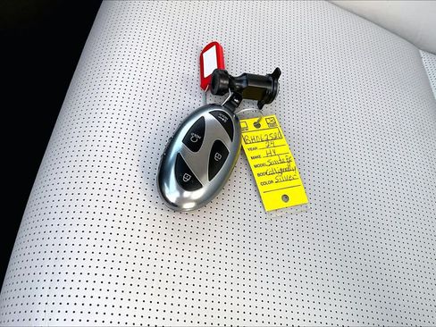 Certified 2024 Hyundai Santa Fe Calligraphy FWD image 13