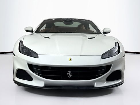 Certified 2022 Ferrari Portofino M RWD image 7