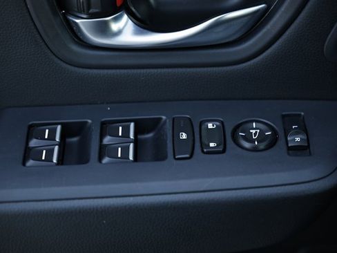 Certified 2025 Honda Pilot EX-L image 18