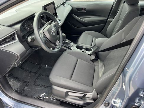 Used 2024 Toyota Corolla LE FWD image 9