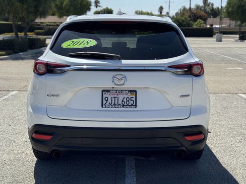 Used 2018 MAZDA CX-9 Touring w/ Touring Premium Package image 6