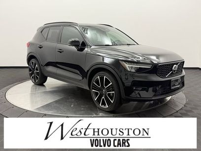 Certified 2023 Volvo XC40 B5 Ultimate w/ Protection Package Premier