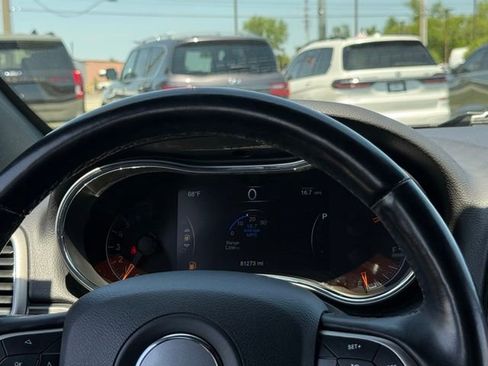 Used 2020 Jeep Grand Cherokee Altitude AWD/4WD image 9