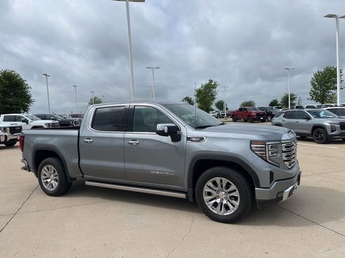 Used 2025 GMC Sierra 1500 Denali w/ Technology Package image 7