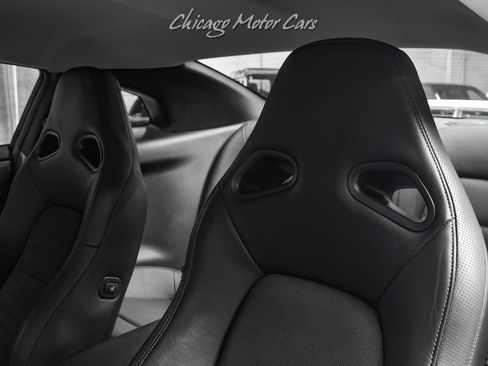 Used 2009 Nissan GT-R Premium AWD/4WD image 17