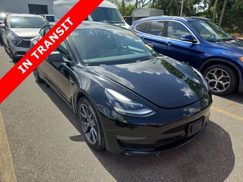 Used 2022 Tesla Model 3 Long Range AWD/4WD image 4