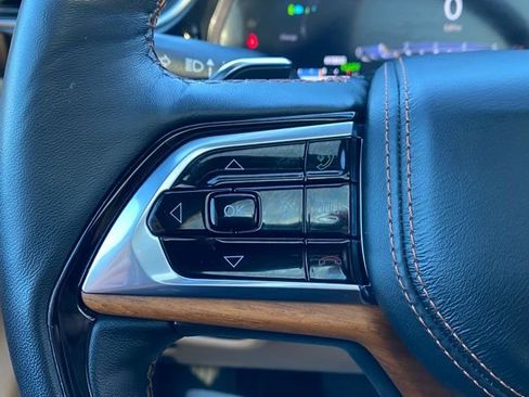 Used 2023 Jeep Grand Cherokee Summit image 45