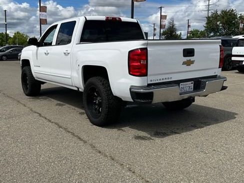 Used 2018 Chevrolet Silverado 1500 LT w/ All Star Edition image 4