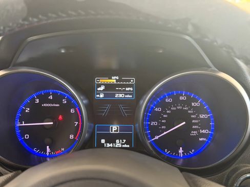 Used 2017 Subaru Outback 2.5i Touring w/ Popular Package #5A AWD/4WD image 40