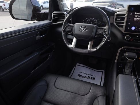 Used 2024 Toyota Tundra Limited AWD/4WD image 19