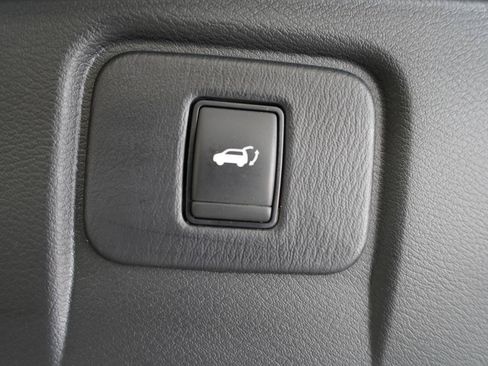 Used 2017 Nissan Murano Platinum w/ Platinum Technology Package AWD/4WD image 38