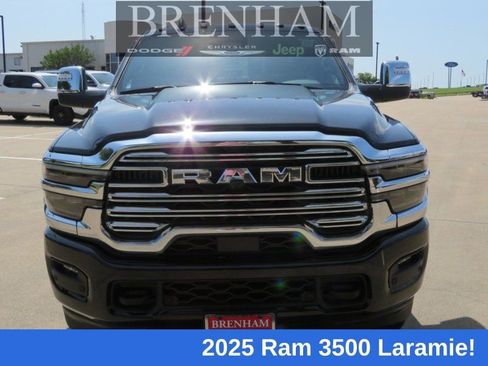 New 2025 RAM 3500 Laramie image 9