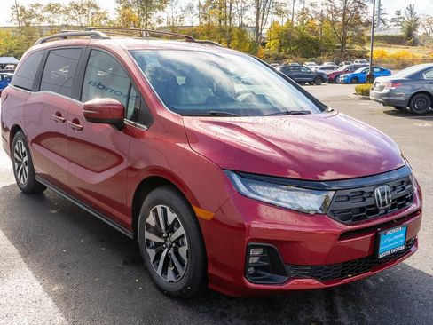 New 2026 Honda Odyssey EX-L image 4