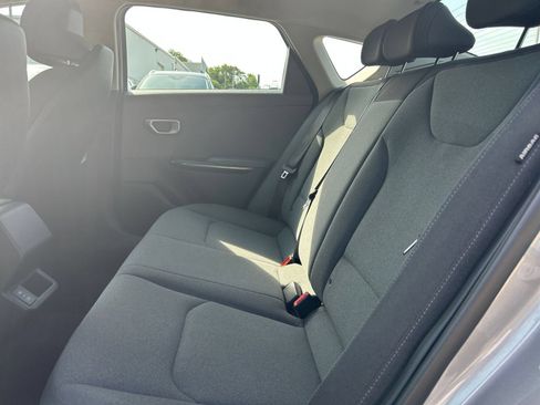 Used 2025 Kia K4 FWD image 21