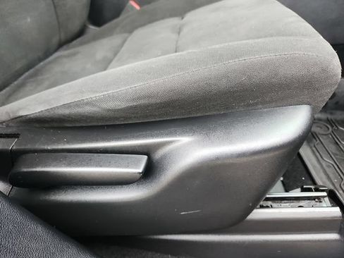 Used 2020 Dodge Durango SXT w/ 3rd Row Seating Group AWD/4WD image 34