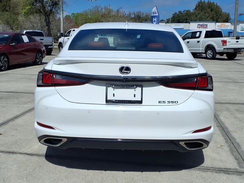 Used 2024 Lexus ES 350 F Sport w/ Accessory Package (Z2) image 15