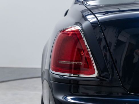 Used 2018 Rolls-Royce Ghost RWD image 62