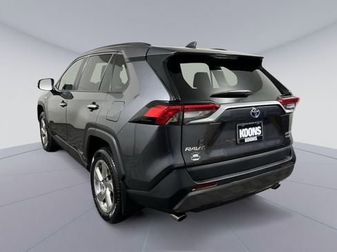 Used 2021 Toyota RAV4 Limited w/ Limited Grade Weather Package image 4