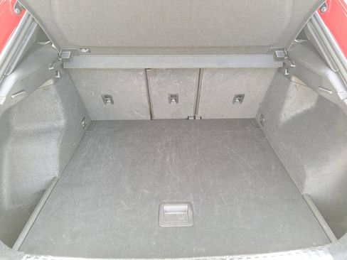 Used 2025 Audi Q3 2.0T Premium image 11