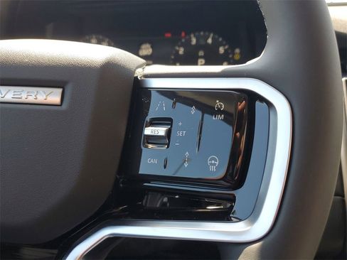 Certified 2024 Land Rover Discovery Sport S image 5