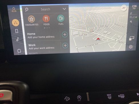 Used 2021 Land Rover Defender 110 SE image 17