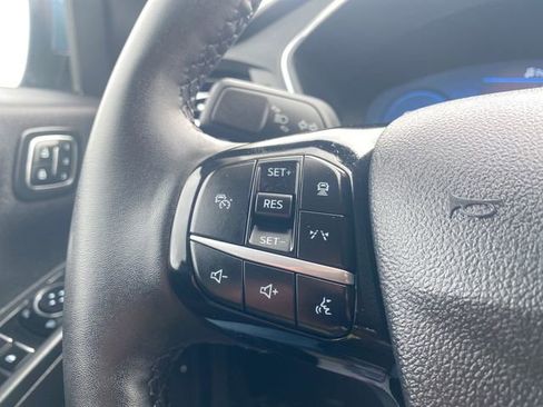 Used 2023 Ford Escape Platinum AWD/4WD image 33