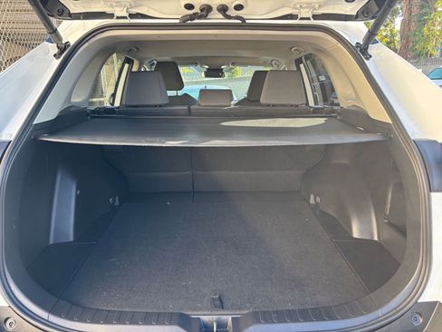 Used 2025 Toyota RAV4 XLE image 41