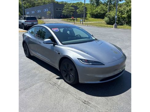 Used 2025 Tesla Model 3 Long Range AWD/4WD image 2