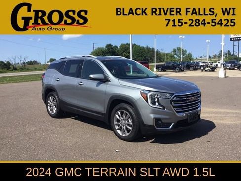 Used 2024 GMC Terrain SLT AWD/4WD image 1