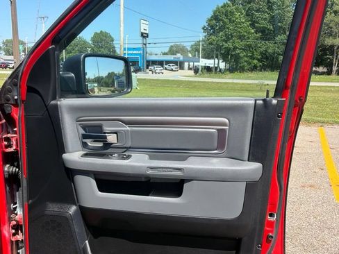 Used 2018 RAM 1500 Big Horn AWD/4WD image 19