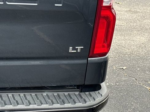 Used 2019 Chevrolet Silverado 1500 LT Trail Boss image 10