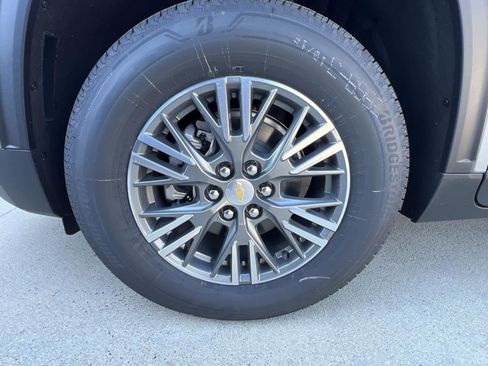 New 2026 Chevrolet Traverse LT w/ Driver Confidence Package image 30