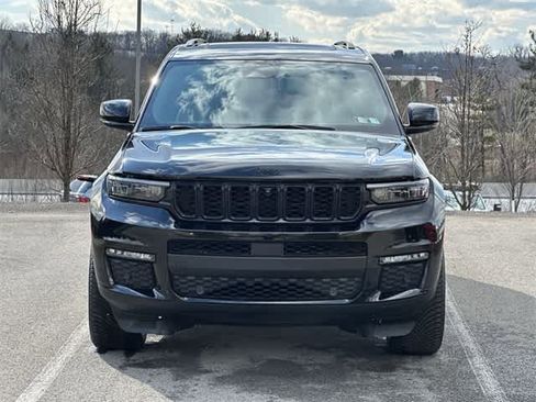 Used 2023 Jeep Grand Cherokee L Limited w/ Luxury Tech Group II image 33