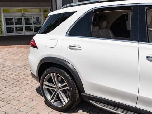 Used 2022 Mercedes-Benz GLE 350 image 17