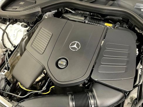 Certified 2026 Mercedes-Benz GLC 300 4MATIC image 31