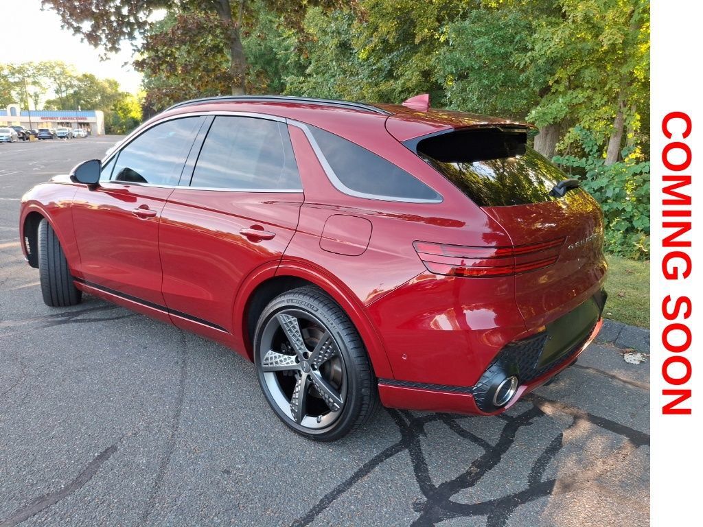 Used 2023 Genesis GV70 2.5T w/ Sport Prestige Package AWD/4WD image 8